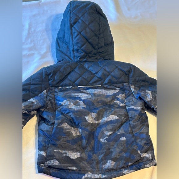 Gerry Camo Jacket - Picture 6 of 9